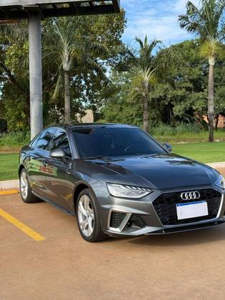 AUDI A4 2.0 TFSI GASOLINA PRESTIGE PLUS S TRONIC